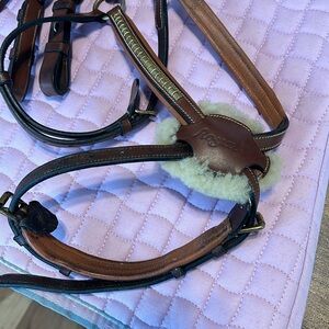 Royal Bridle with figure 8 noseband (reins not included/not available)